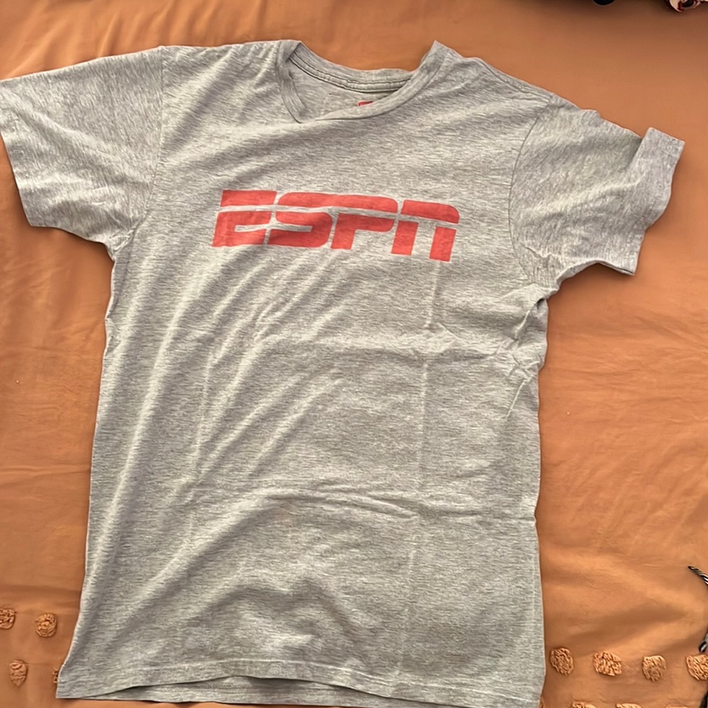 ESPN gray tshirt
